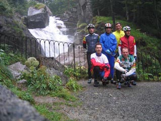 Grupo en cascada de Pont D'Espagne